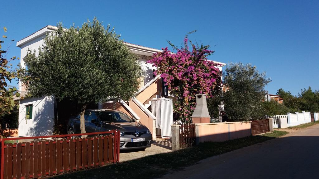 Apartments Jolic Vir Exterior foto